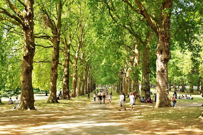 London in a Day Walking Tour from the Tower to Kensington - Tower Hill to Bayswater: one walk across eras