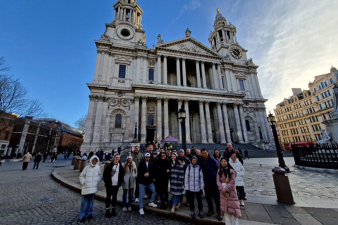 London in One Day: Tour Royal Westminster and the Square Mile - Lunch by Victoria Embankment: choose your own break style