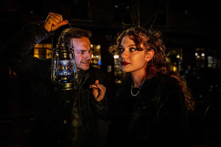 London: Interactive Jack the Ripper Walking Tour - Real crime scenes you actually walk past