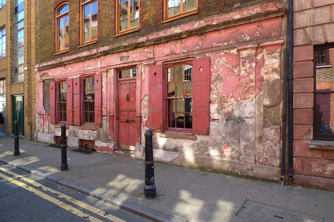 London Jack The Ripper Guided Walking Tour - Getting There and Finishing Smoothly Near Aldgate