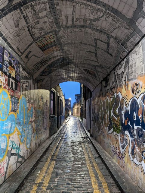 London: Jack the Ripper Tour in Spanish - Why 2 hours feels right for this kind of story