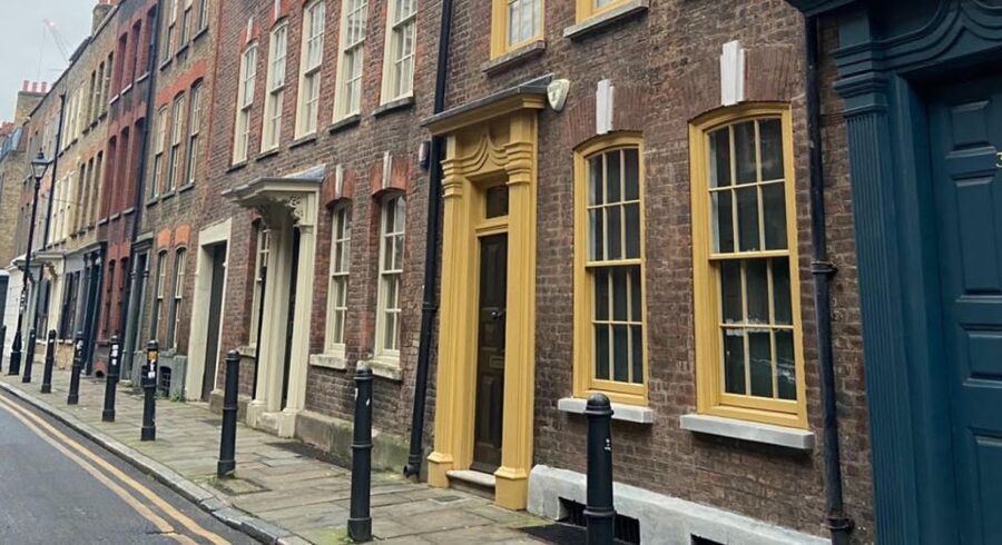 London: Jack the Ripper Walking Tour - Goulston Street and the Clue That Fuels the Case