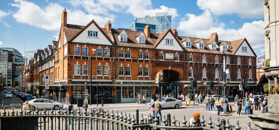 London: Jack the Ripper Walking Tour with an App - Key highlights you will notice right away