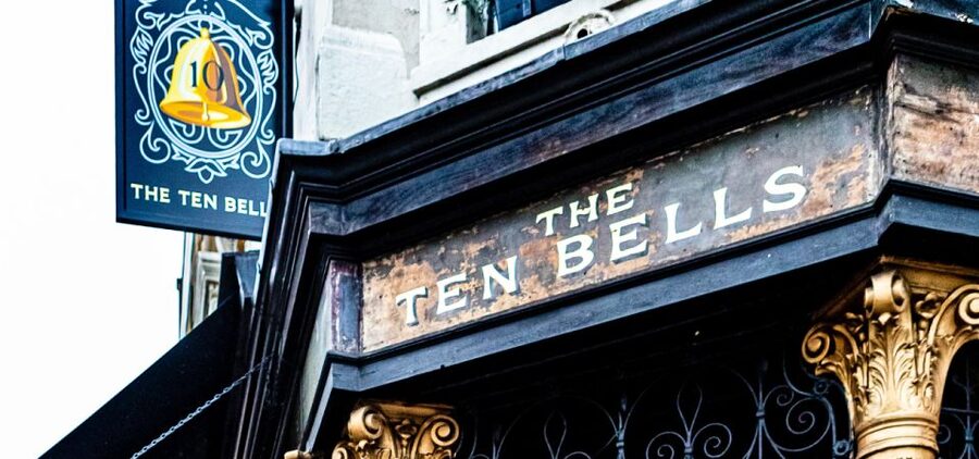 London: Jack the Ripper Walking Tour with an App - Entering the Jack the Ripper streets without a live guide