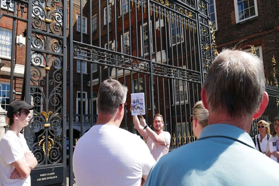 London: James Bond Filming Locations Bus Tour - Whitehall Doubles for London HQ Offices