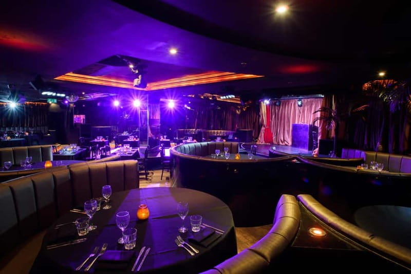 London: Kabaret Exposé - What the Kabaret Exposé show is really like: dark cabaret, power play, and fire