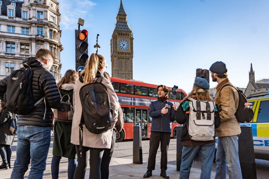London: Landmarks Walking Tour & Harry Potter Walking Tour - Price and value: why $33 can make sense here