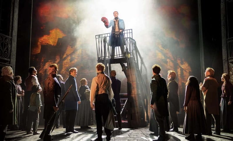 London: Les Misérables and 3-Course Meal & Sparkling Wine - Rules, Comfort, and Who This Fits Best