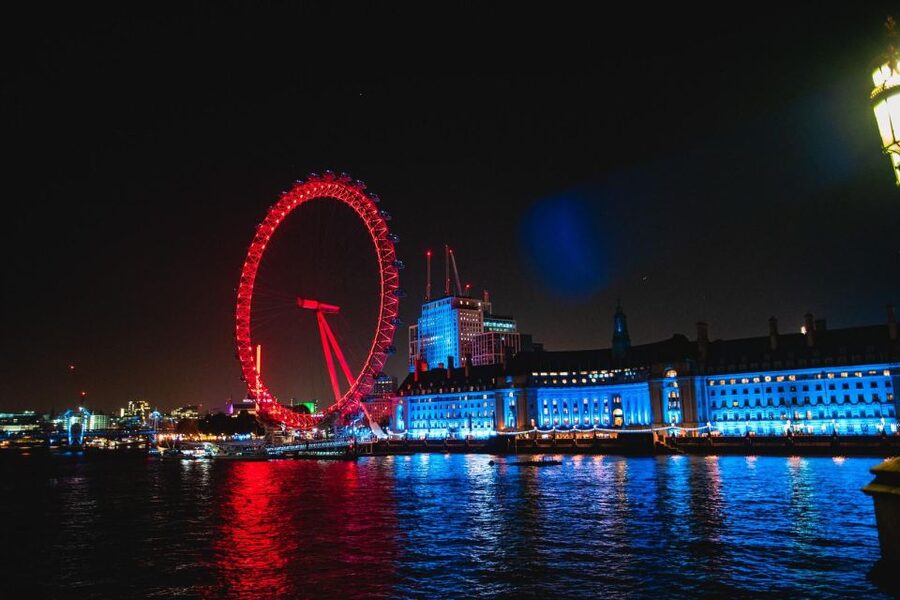 London: Lights & Sights Of London: 30+ London Sights At Dusk - Who this tour suits best