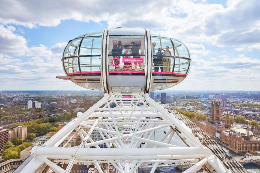 London: London Dungeon, London Eye, & Madame Tussauds Combo - The Ride to Doom and the Newgate Prison ending