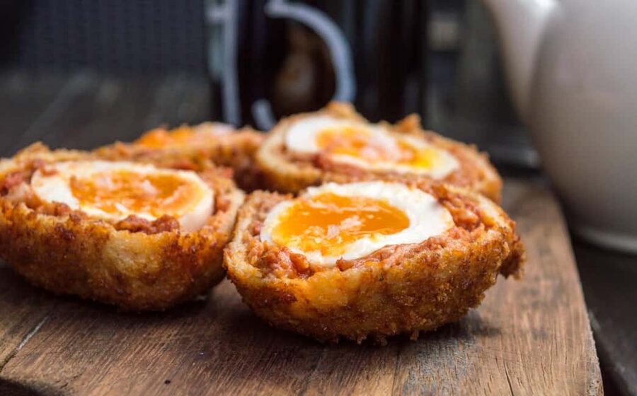 London: London Food Walking Tour - Brazilian churros: a sweet break that also keeps you walking