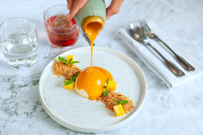 London Luxury Dinner Experience with Panoramic City Views - Audio commentary: how to get the most from it (and when it disappoints)
