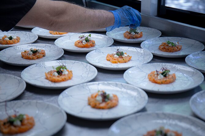 London Luxury Dinner Experience with Panoramic City Views - Comfort and service: where the experience wins