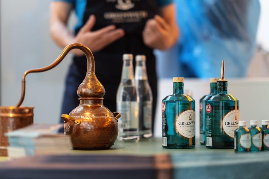 London: Make Your Own Gin Workshop with Take-home Bottle - FAQ