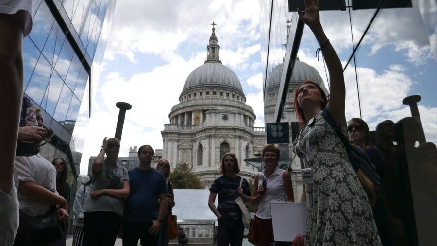 London: Mary Poppins Walking Tour - Learning Leery and Collecting Catchphrases for the Walk Home