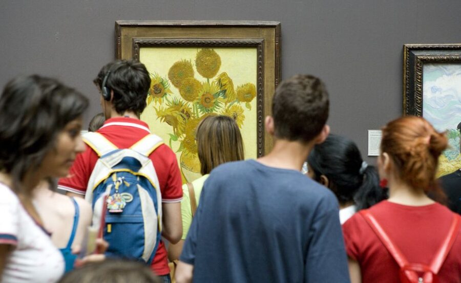 London: National Gallery Guided Tour and Afternoon Tea - Ochre afternoon tea: what is included and what to expect