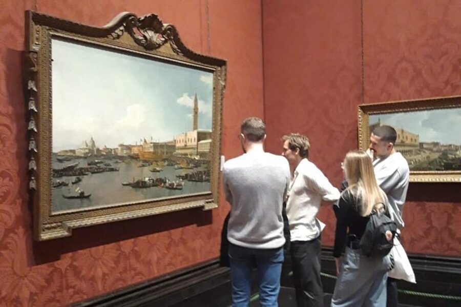 London: National Gallery Private Tour with Fast Track Entry - Fast-track entry and the separate entrance, why it matters for a 2-hour visit