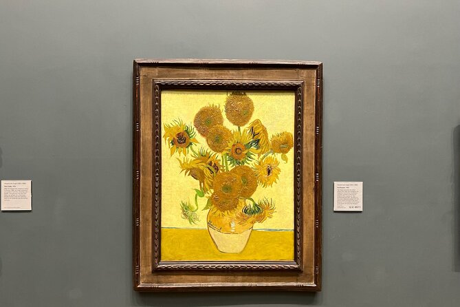 London National Gallery Self-Guided Tour with App (No Tickets) - Downloading the App: Your Best Move Is Offline First