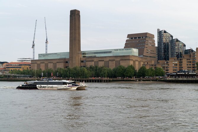 London: Naval College + Painted Hall + Uber Boat: One Way Trip - Price and value: why $30.99 can feel like a deal
