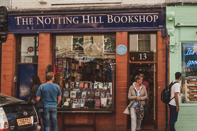 London: Notting Hill Self-Guided Walking Tour with an APP - The Blue Door, a movie landmark you view from the street