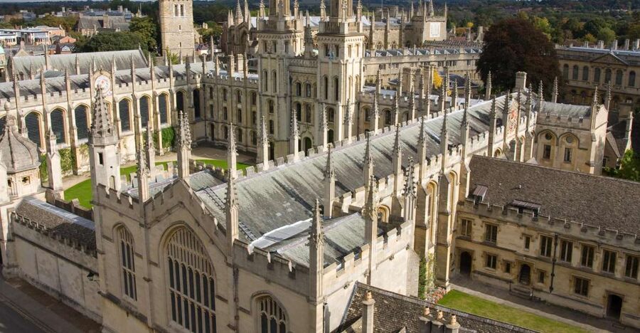 London: Oxford, Stratford, Cotswolds, and Warwick Day Trip - Price and Logistics: Where the Value Comes From