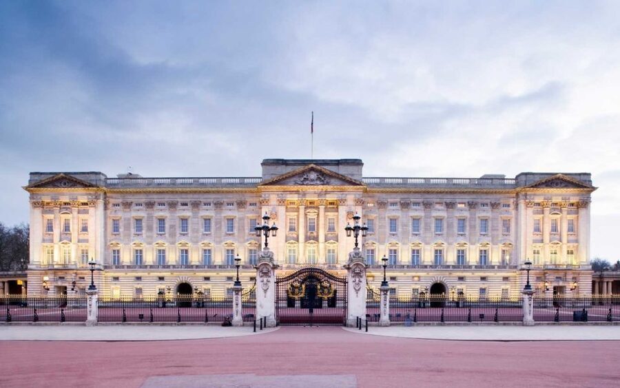 London: Palaces and Parliament Walking Tour - Price and Value: Is $33 Worth It for Westminster?