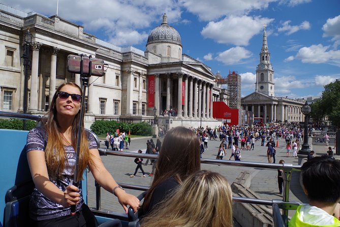 London Panoramic Open Top Bus Tour with Audio Guide - Audio Guide, Live Guides, and What to Do With 12 Languages