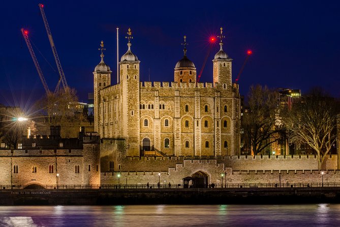 London Photography Masterclass - Private Photography Lesson - St Paul’s Cathedral at Night: Timing and Exposure Control