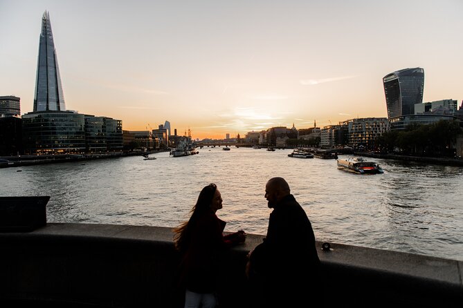 London photoshoot with Pro photographer. Prewedding/Individual/Family - Price and value check for central London portraits