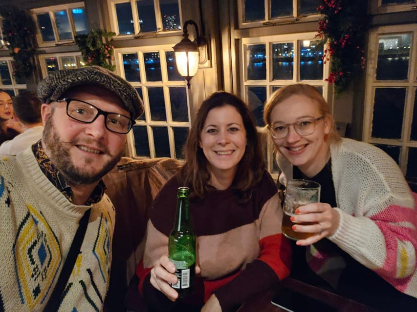 London: Pilgrims and Pirates Historical Pub Tour - Starting near Rotherhithe and heading for the docklands