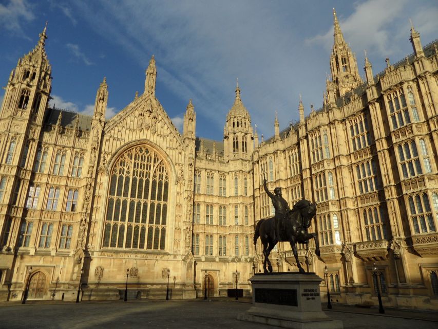 London: Private Chauffeur-Driven Sightseeing Tour - How a Private Chauffeur Makes London Feel Easier