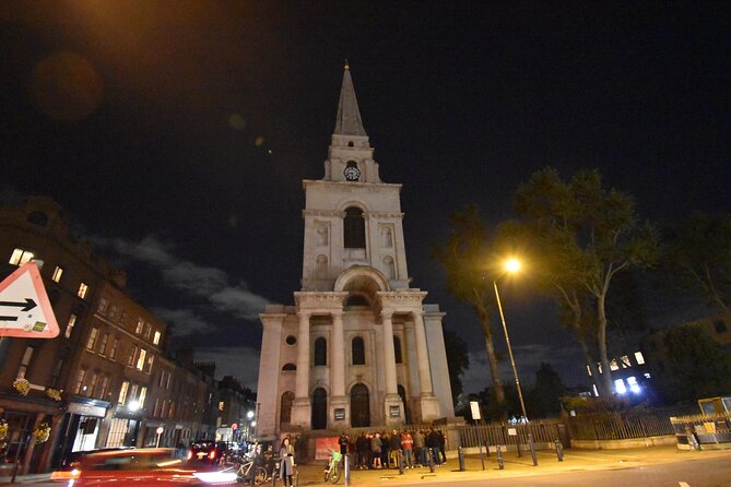 London Private Jack The Ripper Tour - Stop 6 on Goulston Street: A Vital Clue in the Investigation