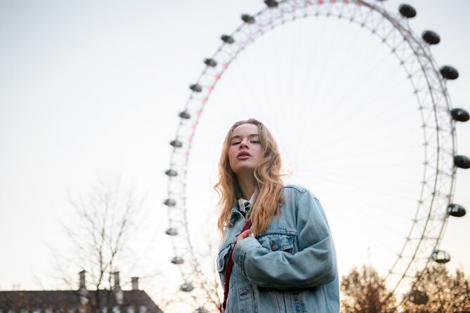 London: Private Landmarks with a Professional Photographer - Price and Value: $179.01 Per Group Up to 8