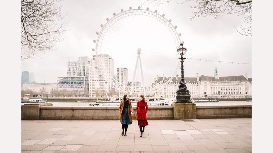 London: Private Photography with Professional Photographer - A 60-Minute Session Built for Real Photos, Not Waiting Around