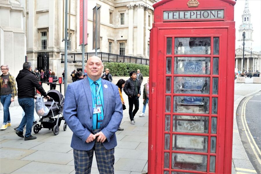 London: Private Tour of the National Gallery with tickets - Finding the Sainsbury Wing Entrance and Getting Started Smoothly