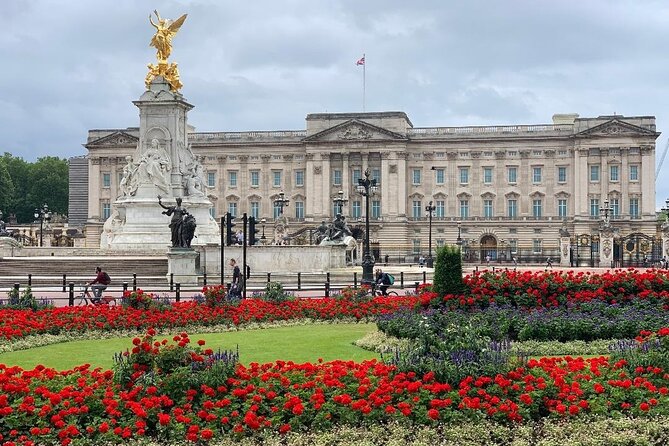 London Private Walking Tour with Brazilian Portuguese Guide - Buckingham Palace, Big Ben, Westminster and Parliament, but with a key rule about entry