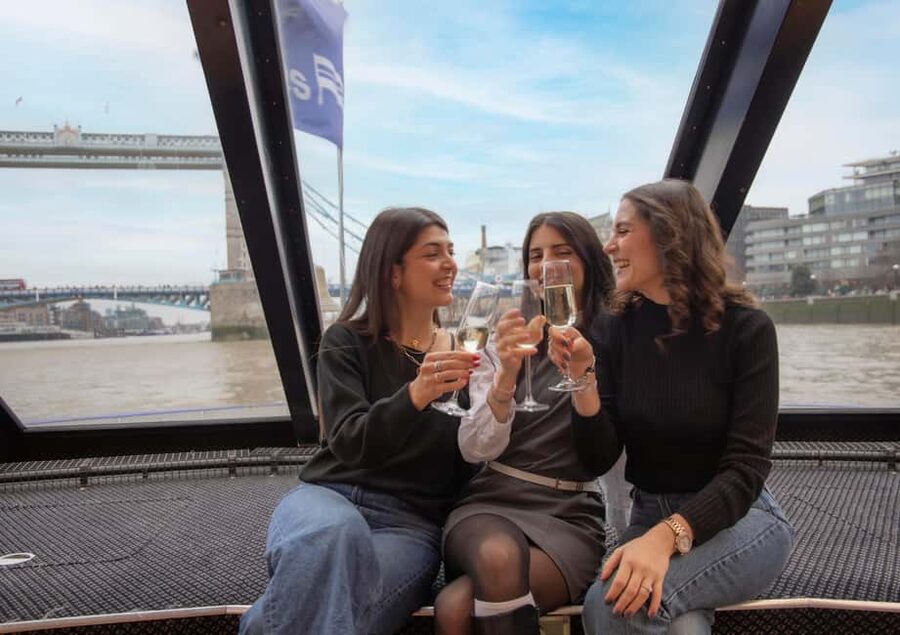 London River Thames Lunch Cruise - Price and value: why $55.16 can work for a first London day