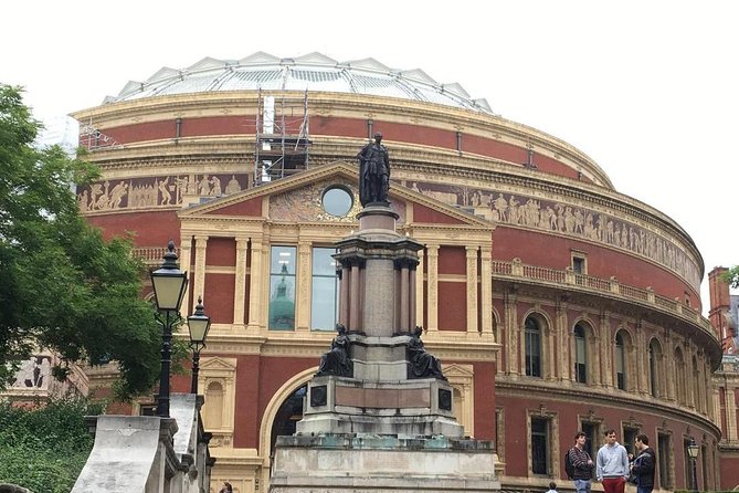 London Rock and Roll Music Tour - Afternoon and Full-Day: Swinging 60s on the Kings Road, Then Queen at the Center