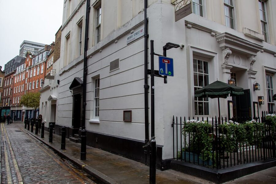 London: Rock 'n' Roll History Tour - The Punk Moment: Where the Revolution Happened, One Gig at a Time
