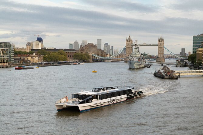London Roundtrip Thames Cruise Uber Boat by Thames Clippers - Key highlights at a glance