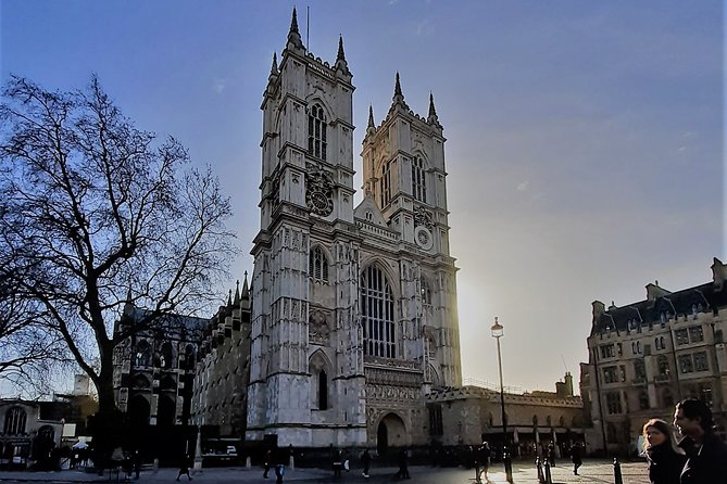 London Royal Highlights - Private Taxi Tour with Hotel Pickup - Why a Royal Highlights taxi tour makes sense for London