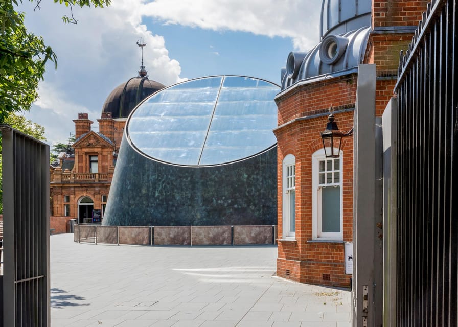 London: Royal Observatory Planetarium Show Entry Ticket - Timing, latecomers, and how to avoid a frustrating moment