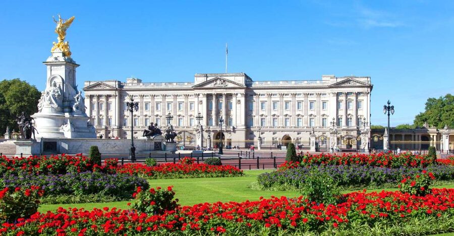 London Royal Tour - Buckingham Palace Entry - 12 guests 2,5h - The Hyde Park start that makes royal sites make sense