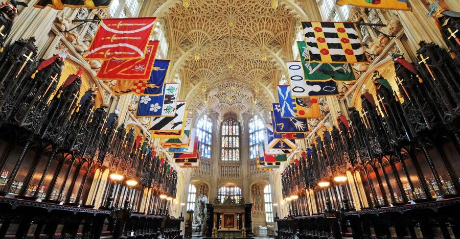 London: Royal Tour with Westminster Abbey & Afternoon Tea - Should you book the London Royal Tour with Westminster Abbey and Afternoon Tea?