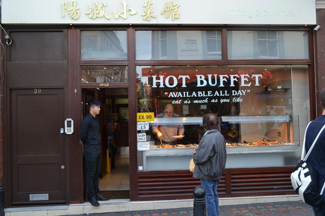 London’s Chinatown Food Experience - Street food culture in everyday Chinatown, not a staged show