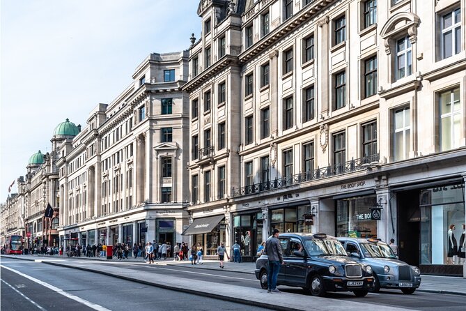 London’s Crown Secret: Self-Guided Royal Puzzle Quest - Questo app and the mobile-ticket setup, explained simply