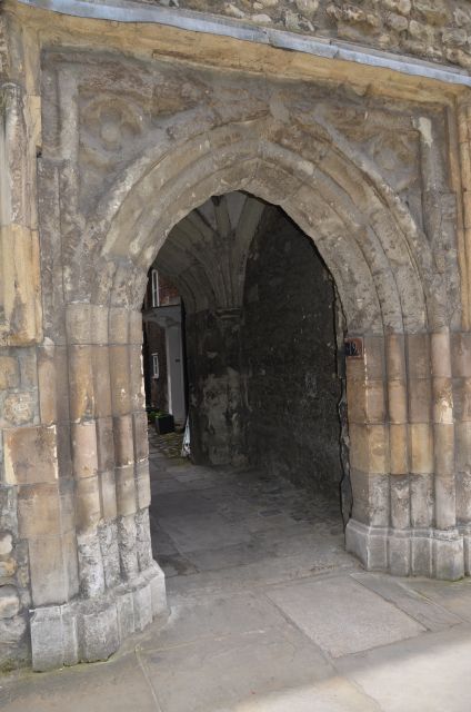London's Hidden Treasures Tours by Black Taxi Cab - The core route: Buckingham, Parliament, Trafalgar, and the classics