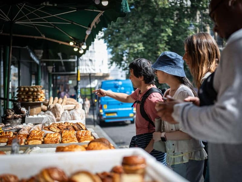 London: See 30+ Top Sights and Eat 8 British Foods Tour - Whitehall, Downing Street, and Westminster Abbey: where power meets stone