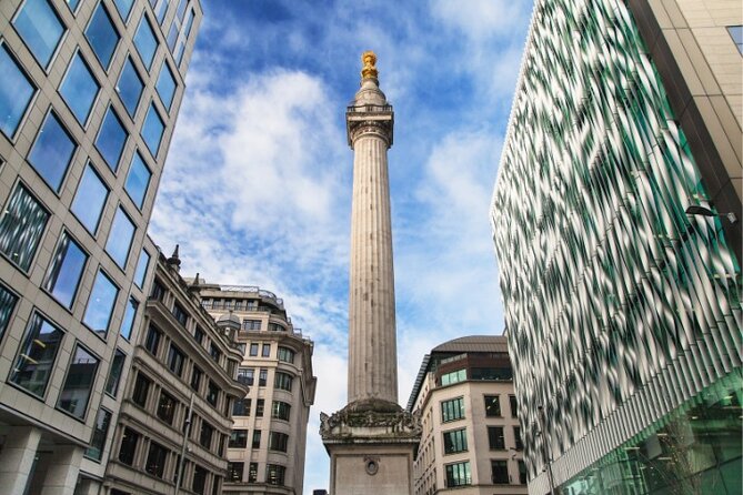 London Self Guided City Tour With an App - Shakespeare’s Globe and Tate Modern: theatre spirit and industrial-to-art views