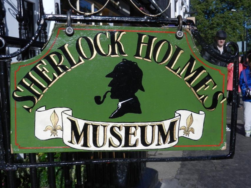 London: Sherlock Holmes Museum & Westminster Walking Tour - Meeting at the Ritz area, then the Westminster photo circuit